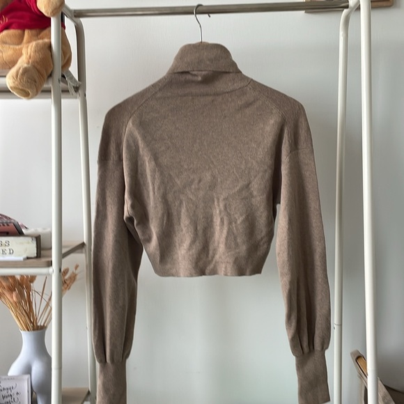Wilfred Rebecca Crop Turtleneck Knit Sweater - Picture 5 of 8